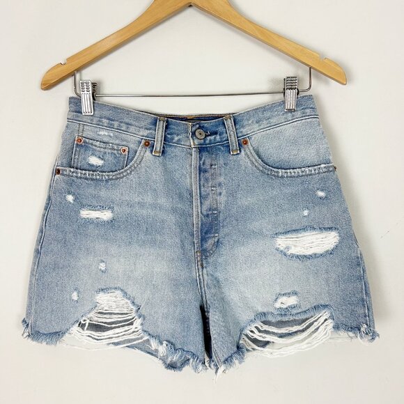 Abercrombie & Fitch Light Wash Distressed Denim Shorts Size 4 Women's - Picture 1 of 3